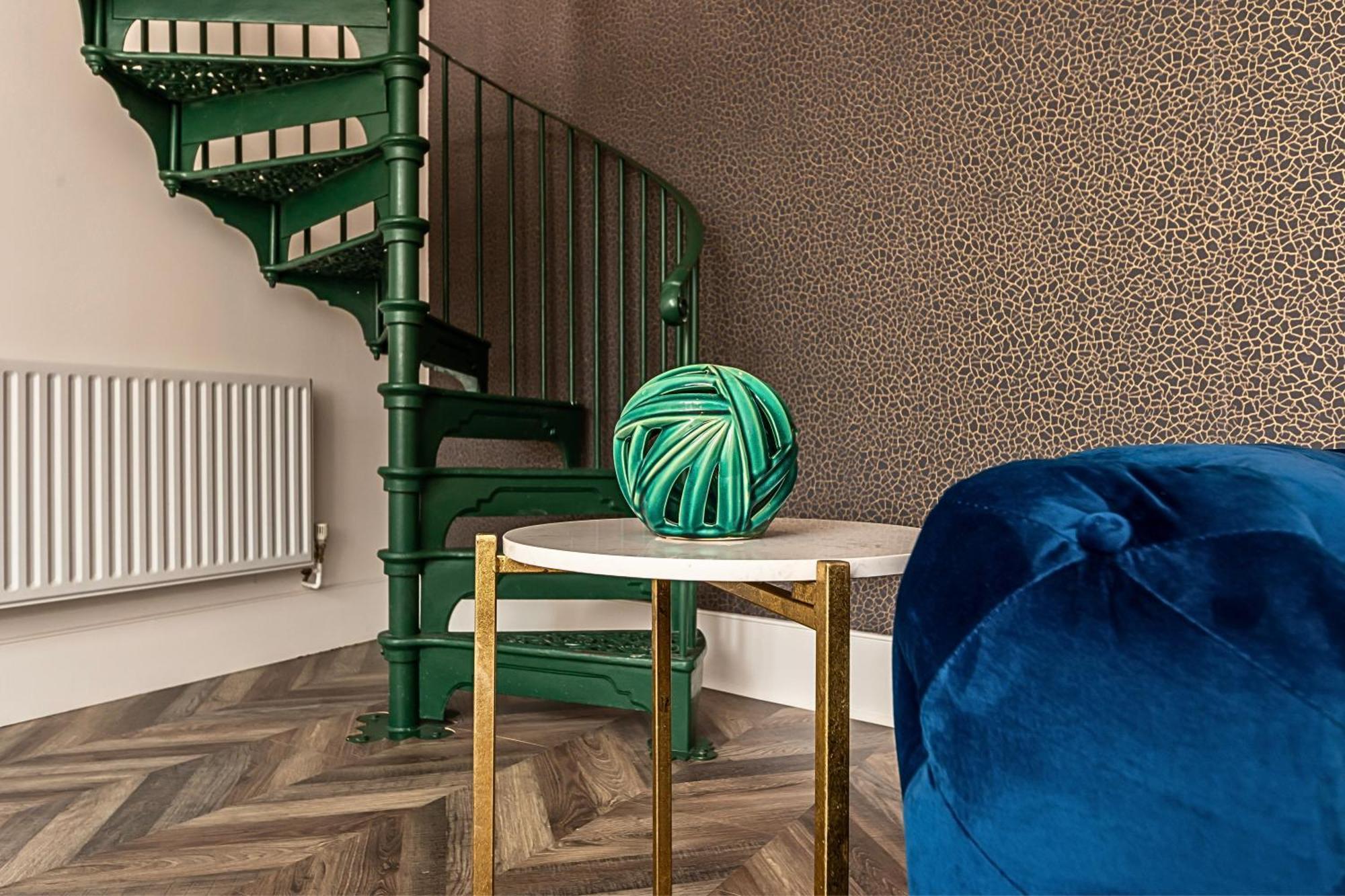 The Secret Kensington Garden Mews-2 Bedroom Full House-2 Train Lines- Spacious-Kings Road- Harrods -Chelsea Stadium-Private Small Patio Londres Extérieur photo